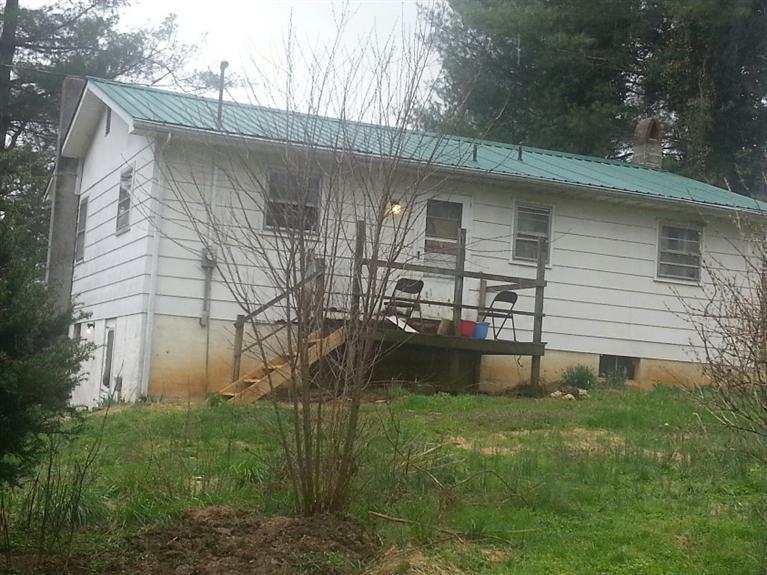 703 Singleton Road Eubank, KY 42567 - Photo 1 of 15 Primary Photo