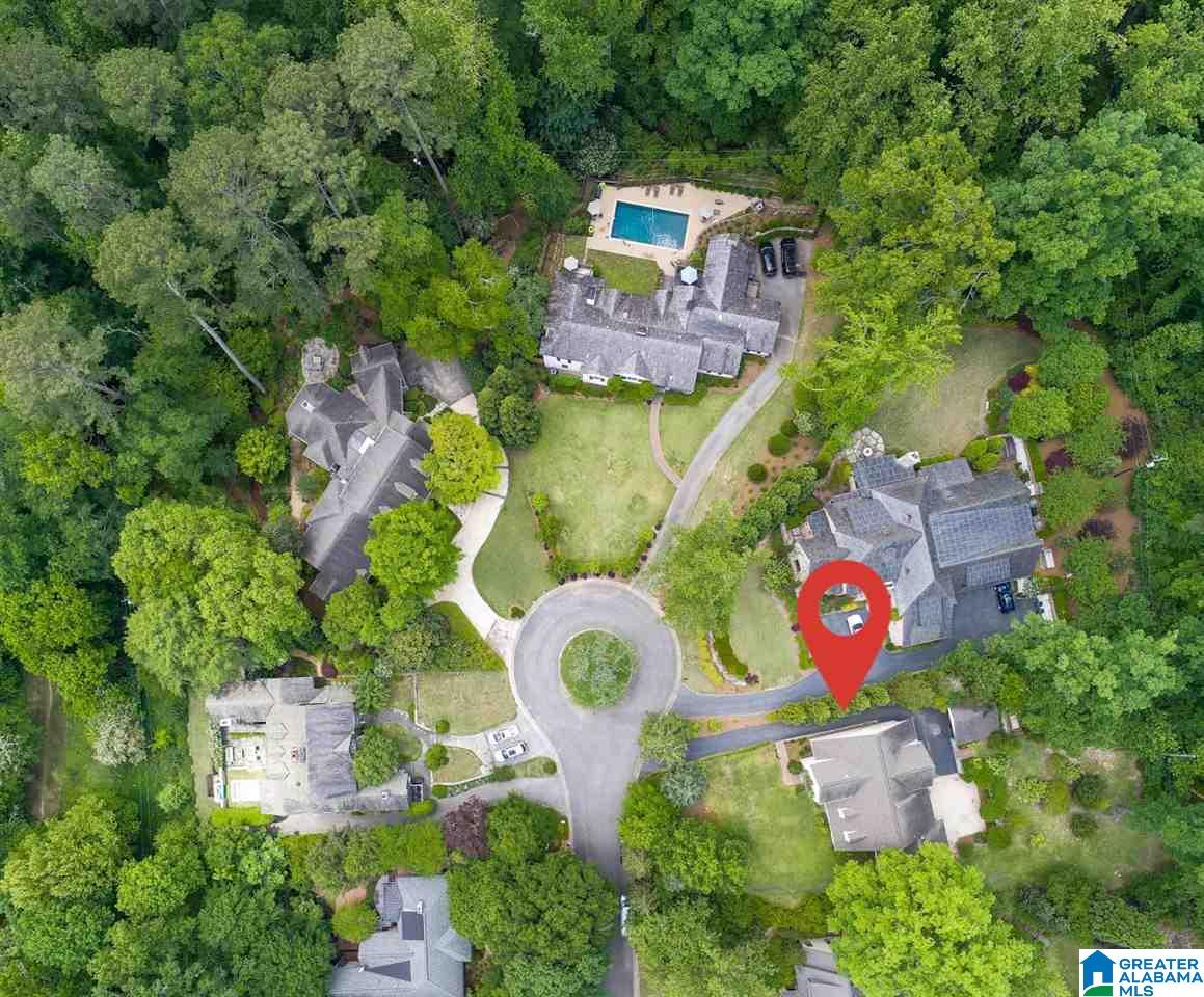 24 Woodhill Road Birmingham, AL 35213 - Photo 2 of 49