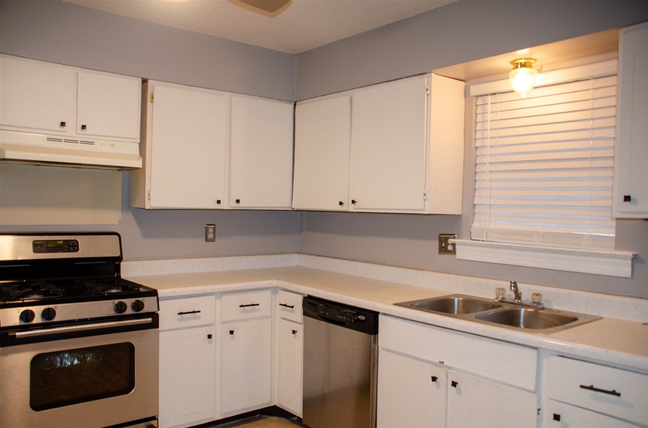 3220 South Mendenhall Road, Unit 2B Memphis, TN 38115 - Photo 15 of 16 Gallery Image 15