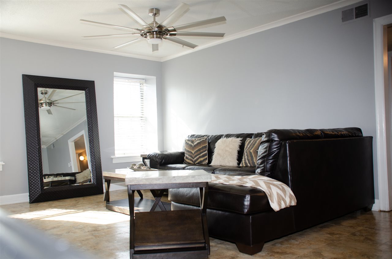 3220 South Mendenhall Road, Unit 2B Memphis, TN 38115 - Photo 3 of 16 Gallery Image 3