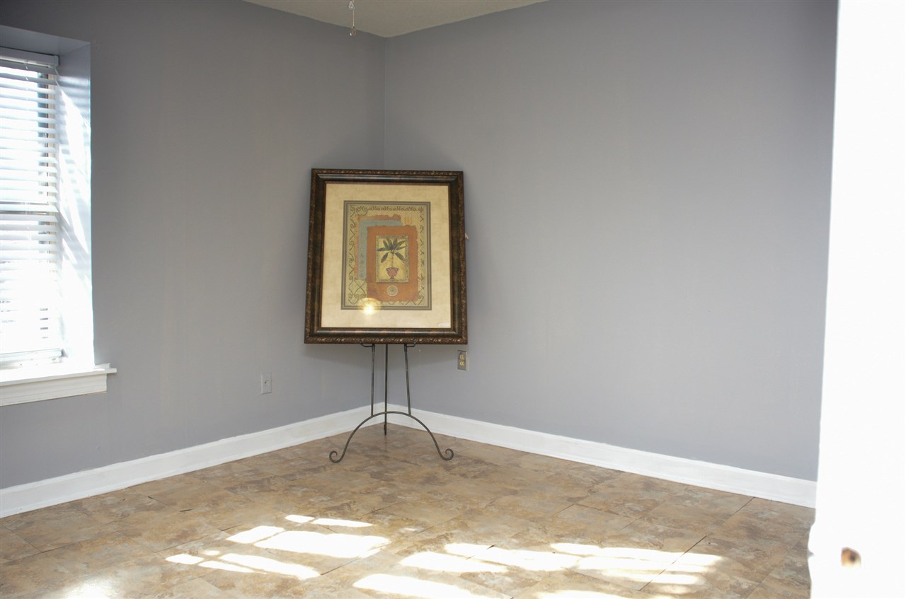 3220 South Mendenhall Road, Unit 2B Memphis, TN 38115 - Photo 7 of 16 Gallery Image 7