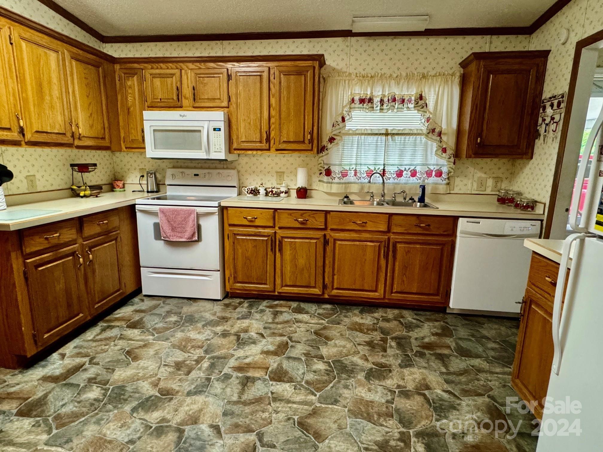 2346 Pax Hill Road Morganton, NC 28655 - Photo 6 of 16 Gallery Image 6