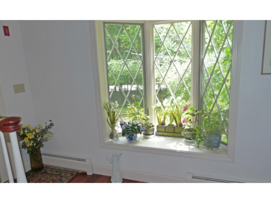 1275 New Boston Road Francestown, NH 03043 - Photo 11 of 22 Gallery Image 11
