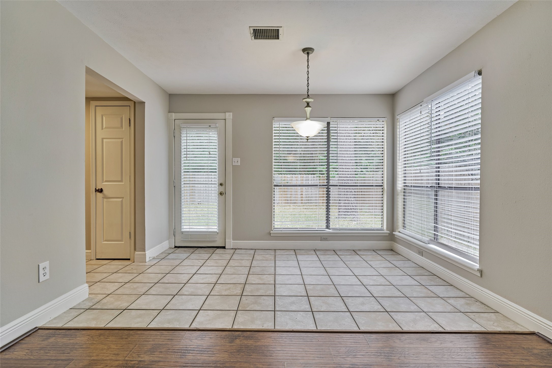 3 Field Flower Court Spring, TX 77380 - Photo 13 of 36 a view of an empty room with window