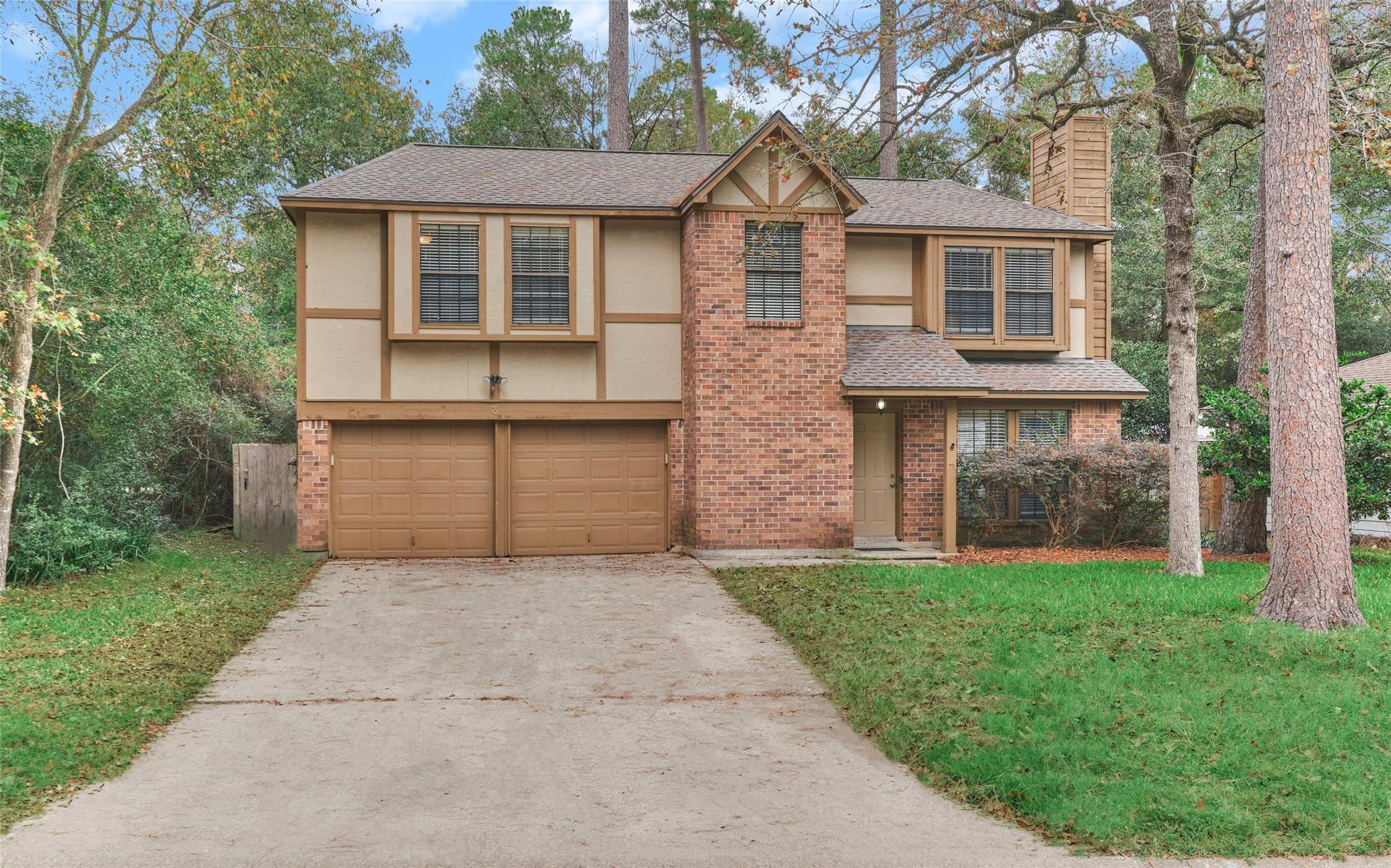 3 Field Flower Court Spring, TX 77380 - Photo 2 of 36 front view of a house with a yard