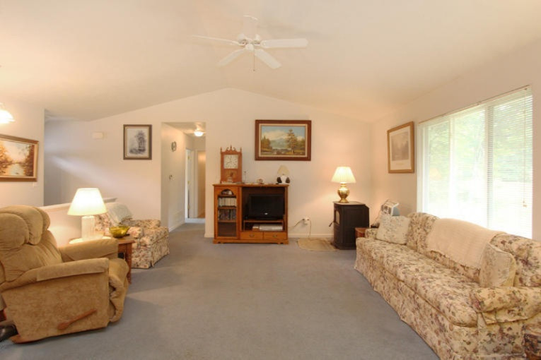 6466 Johnson Road Greenville, MI 48838 - Photo 3 of 26 IMG_6155