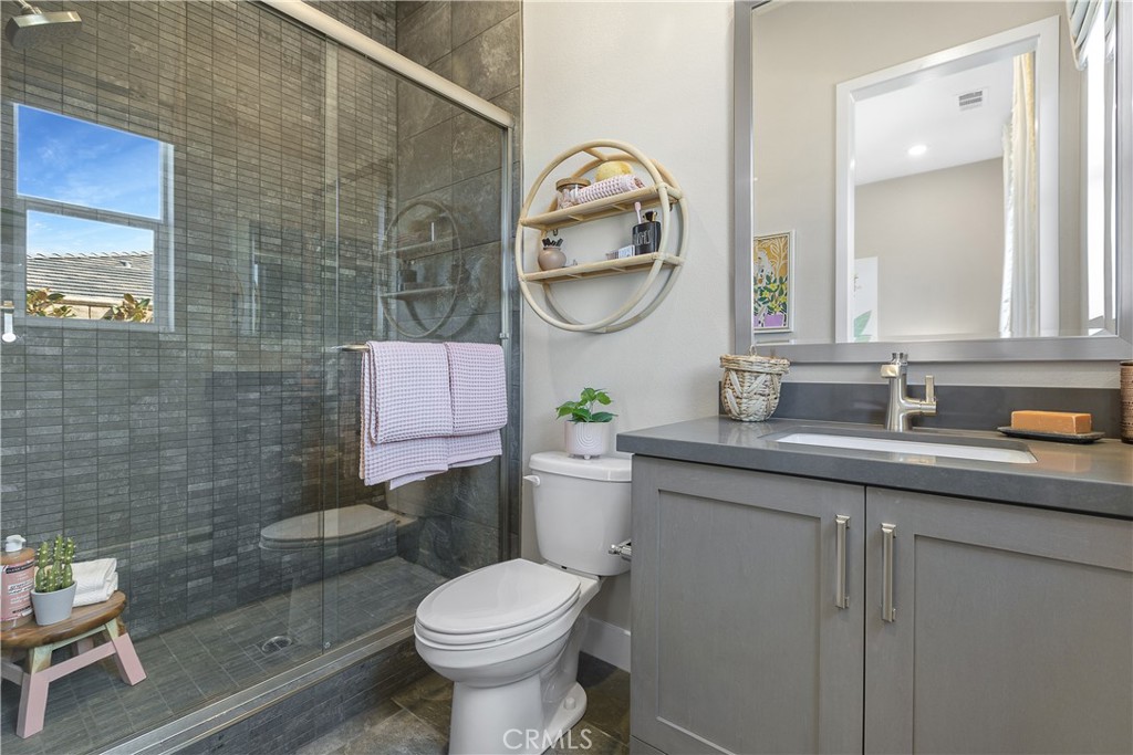 28422 Old Spgs Road Castaic, CA 91384 - Photo 5 of 12