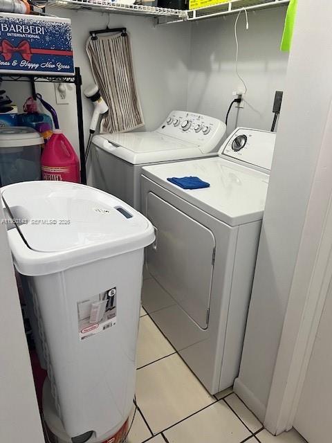 2815 West 76th Street, Unit 20217 Hialeah, FL 33018 - Photo 10 of 10 a utility room with dryer and washer