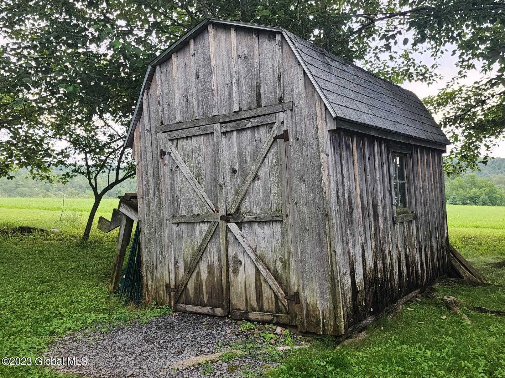 124 Crommie Road Carlisle, NY 12043 - Photo 10 of 48 20230804_152227
