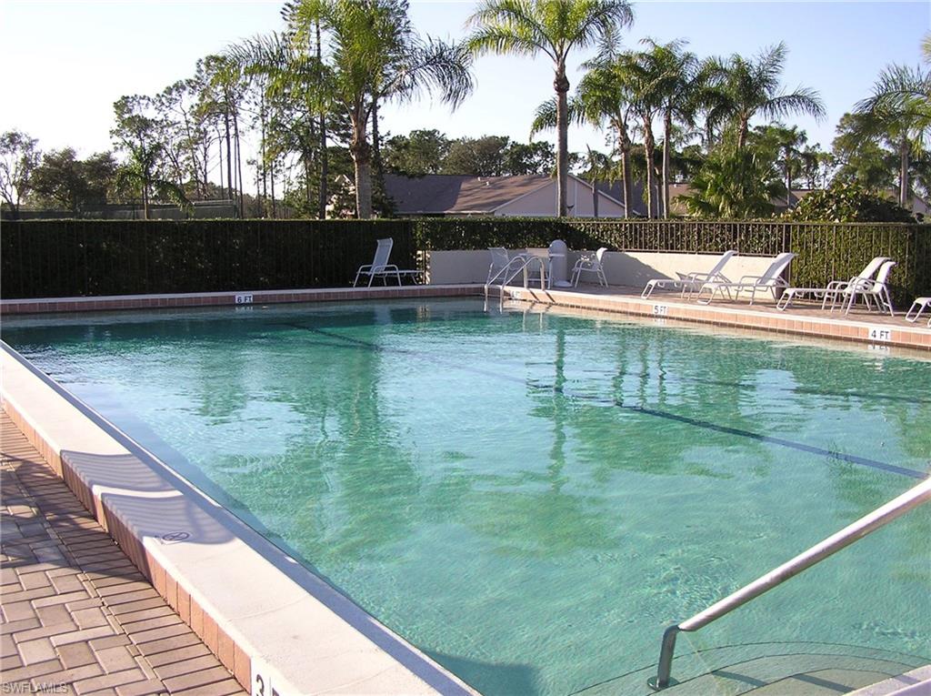 462 Kings Way, Unit 340 Naples, FL 34104 - Photo 28 of 34 Gallery Image 28