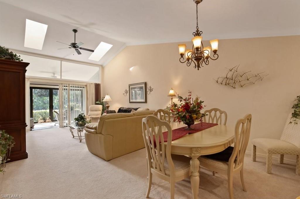 462 Kings Way, Unit 340 Naples, FL 34104 - Photo 9 of 34 Gallery Image 9