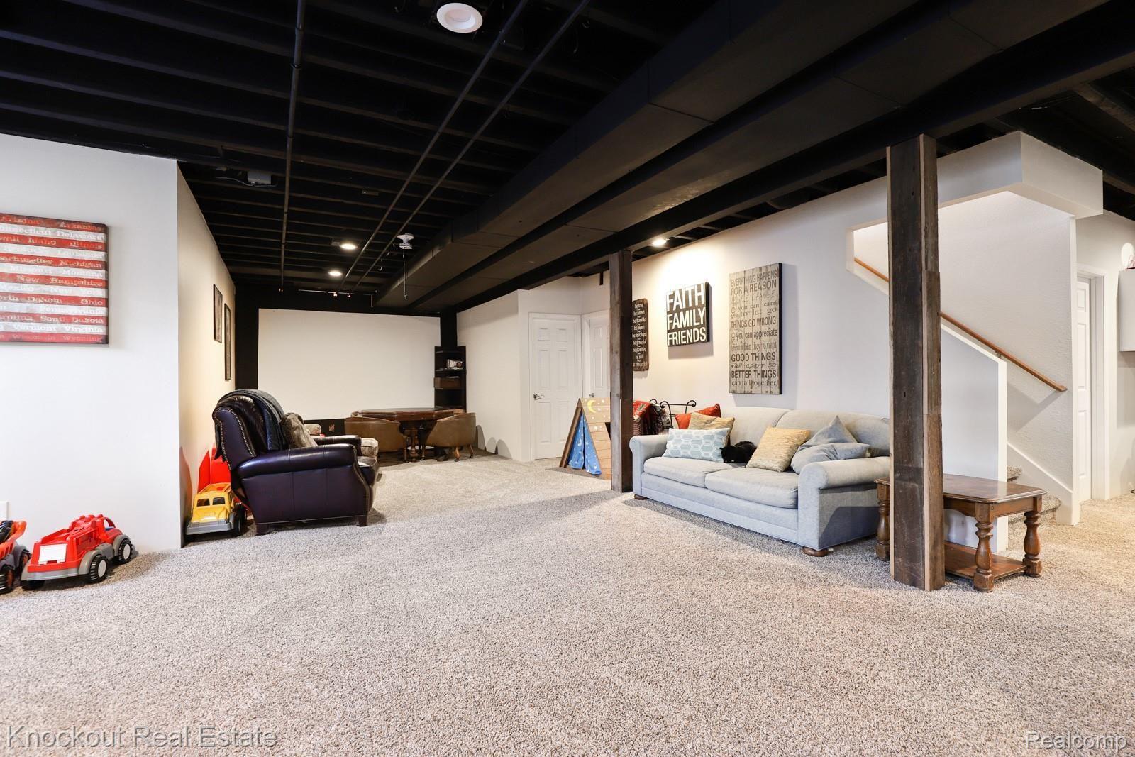 2718 Burns Road Munger, MI 48747 - Photo 43 of 82 2718 Burns Munger Interiors-40.jpg