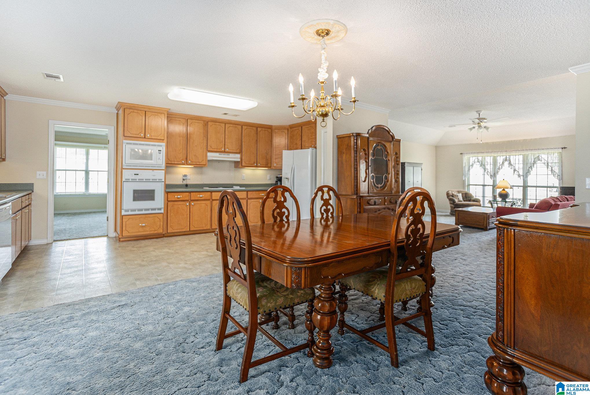 7075 County Road 43 Jemison, AL 35085 - Photo 18 of 34