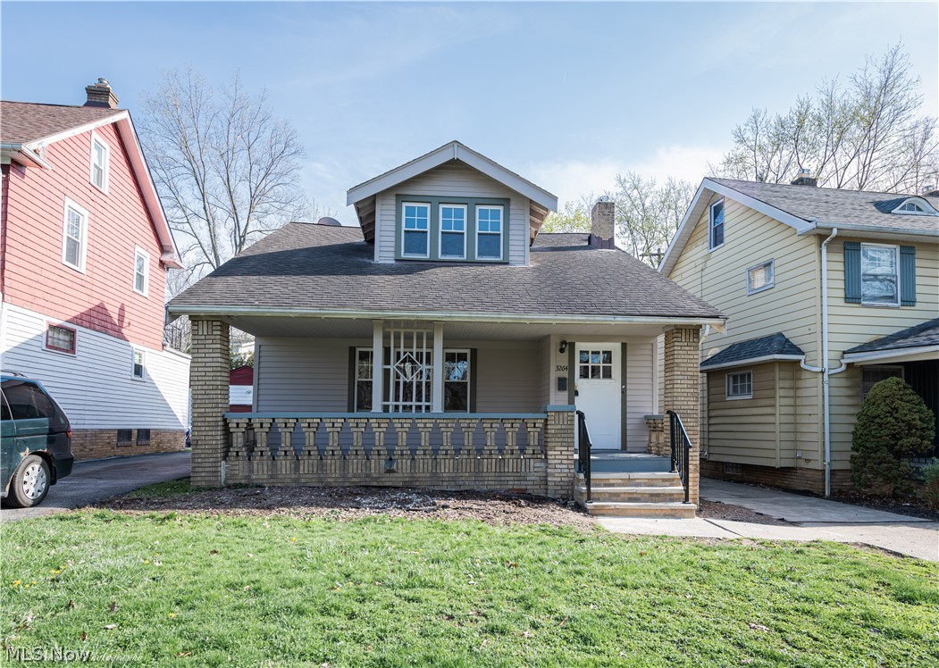3264 Silsby Road Cleveland, OH 44118 - Photo 1 of 30 Gallery Image 1