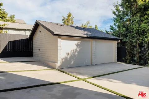 $2,495,000 | 1018 Manzanita Street, Los Angeles, CA 90029