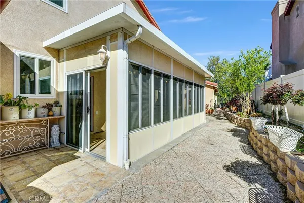 $1,299,899 | 25304 Rolling Greens Way, Saugus, CA 91350