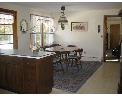 44 Pitcherville Road Hubbardston, MA 01452 - Photo 5 of 13 Gallery Image 5