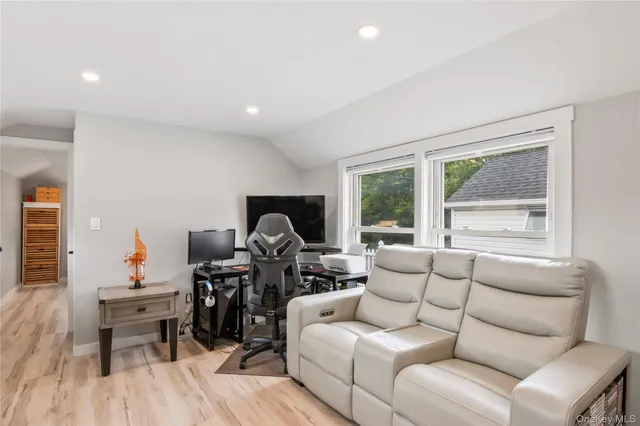 $1,499,000 | 19 Pine Lane, Bayville, NY 11709