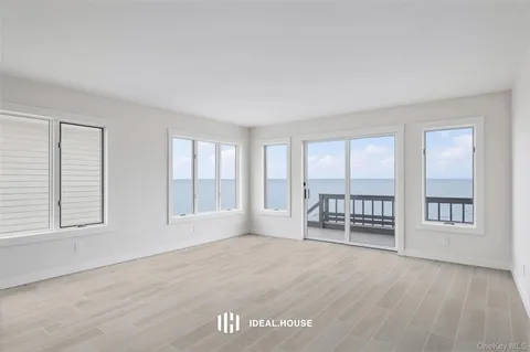 $1,499,000 | 19 Pine Lane, Bayville, NY 11709