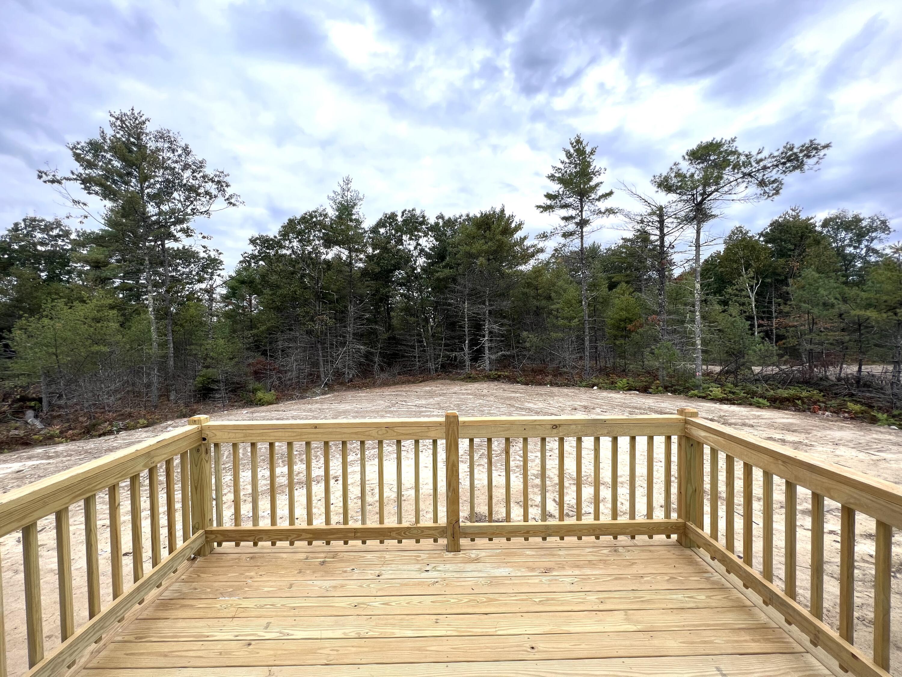 18 Estes Drive Steep Falls, ME 04085 - Photo 3 of 31 IMG_7124