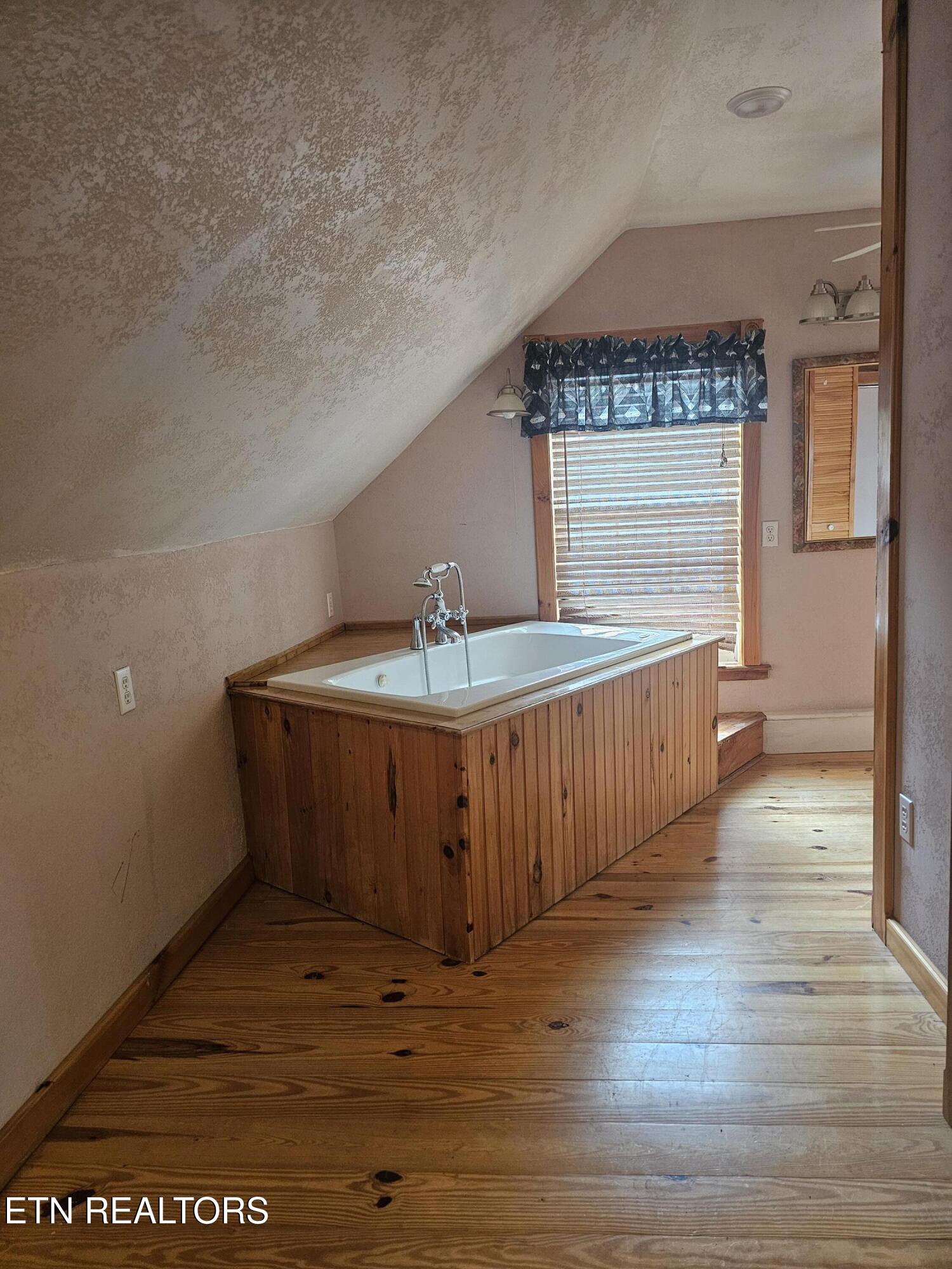 925 Tweed Springs Road Greeneville, TN 37743 - Photo 22 of 53 20260618_175227