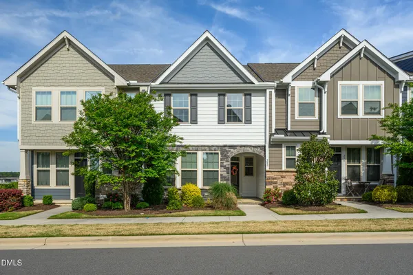 $284,900 | 240 Douglas Falls Drive, Wendell, NC 27591