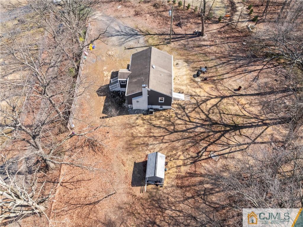 57 Dunhams Corner Road East Brunswick, NJ 08816 - Photo 5 of 31