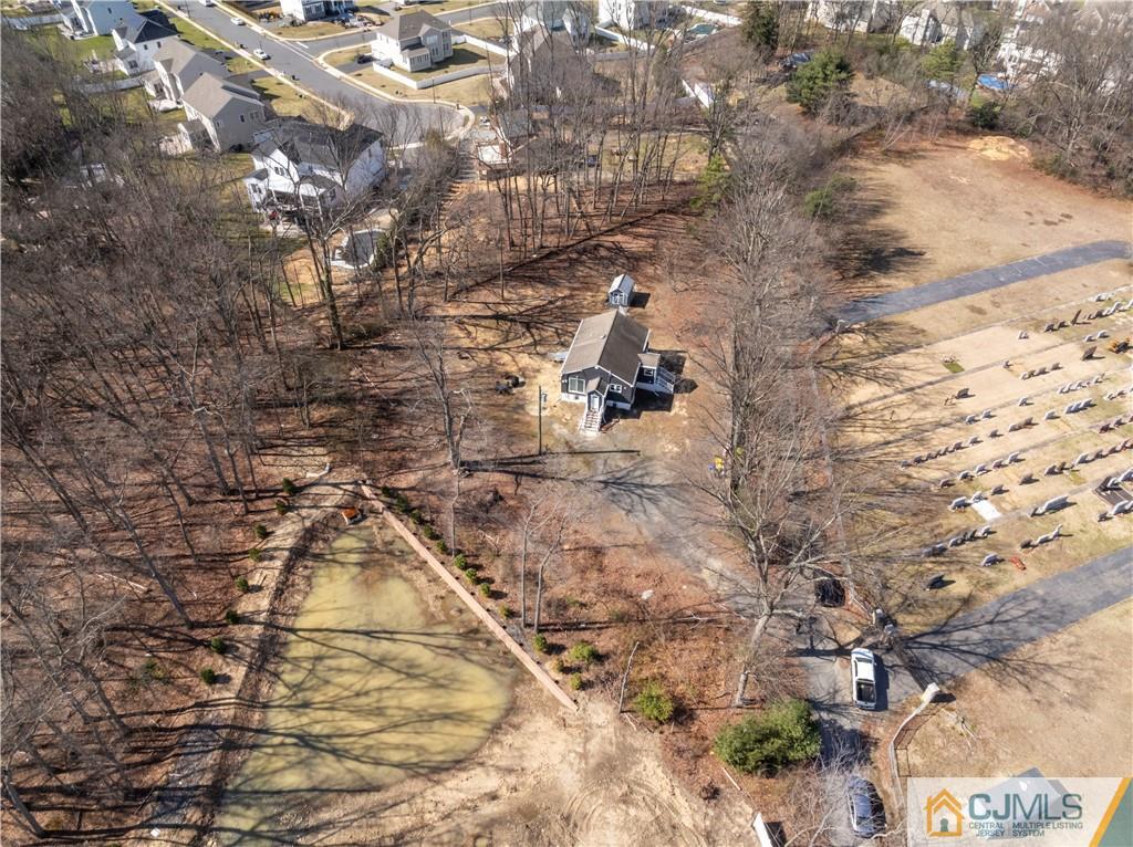 57 Dunhams Corner Road East Brunswick, NJ 08816 - Photo 6 of 31 a view of yard