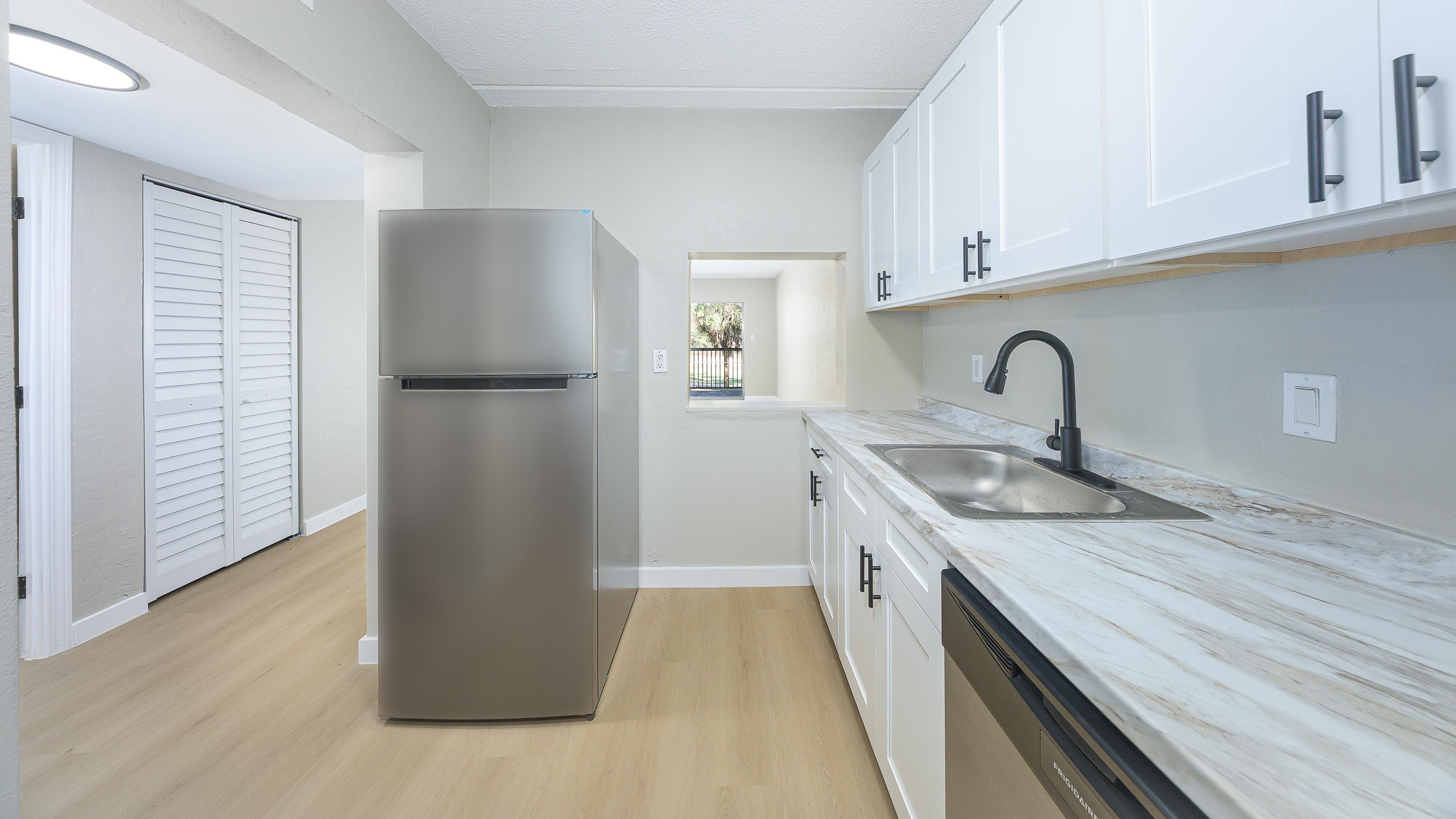 2731 South Blair Stone Road, Unit 24 Tallahassee, FL 32301 - Photo 3 of 21