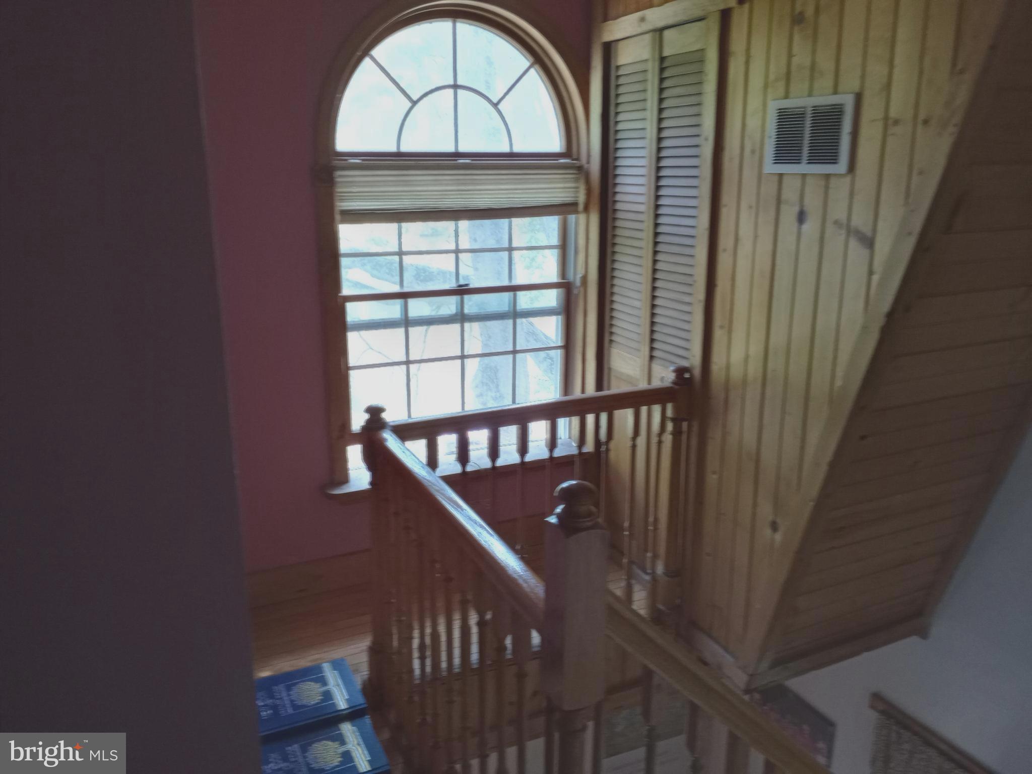 159 Byram Lane Stockton, NJ 08559 - Photo 11 of 41 2nd Floor Landing Nook with River View