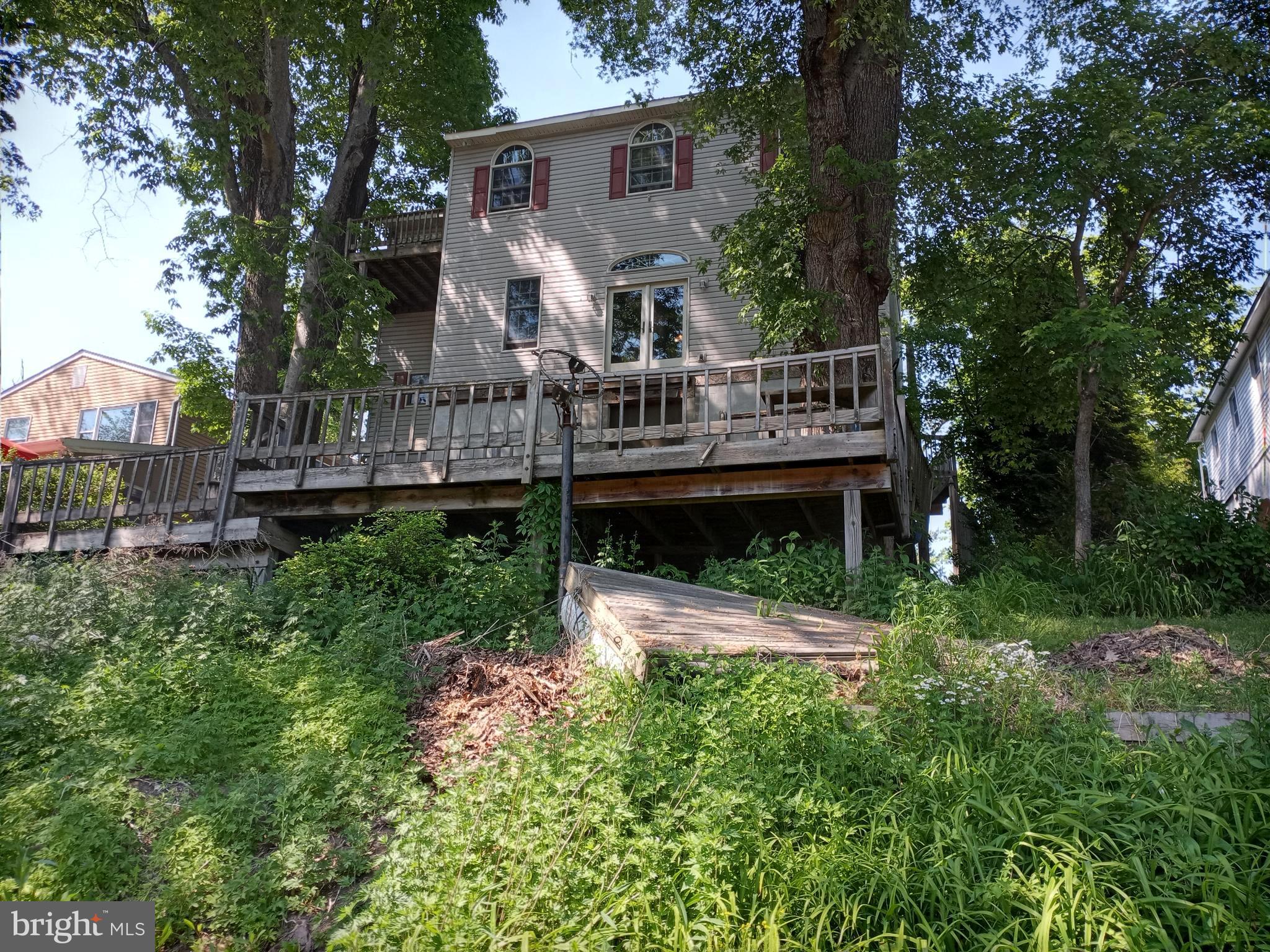 159 Byram Lane Stockton, NJ 08559 - Photo 34 of 41 Front of House Facing the River