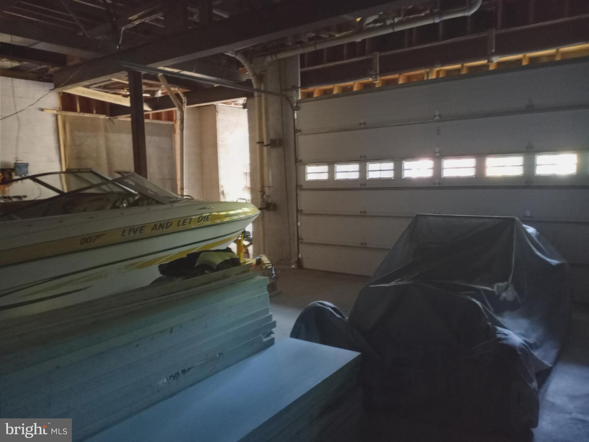 159 Byram Lane Stockton, NJ 08559 - Photo 39 of 41 Garage Door from Inside