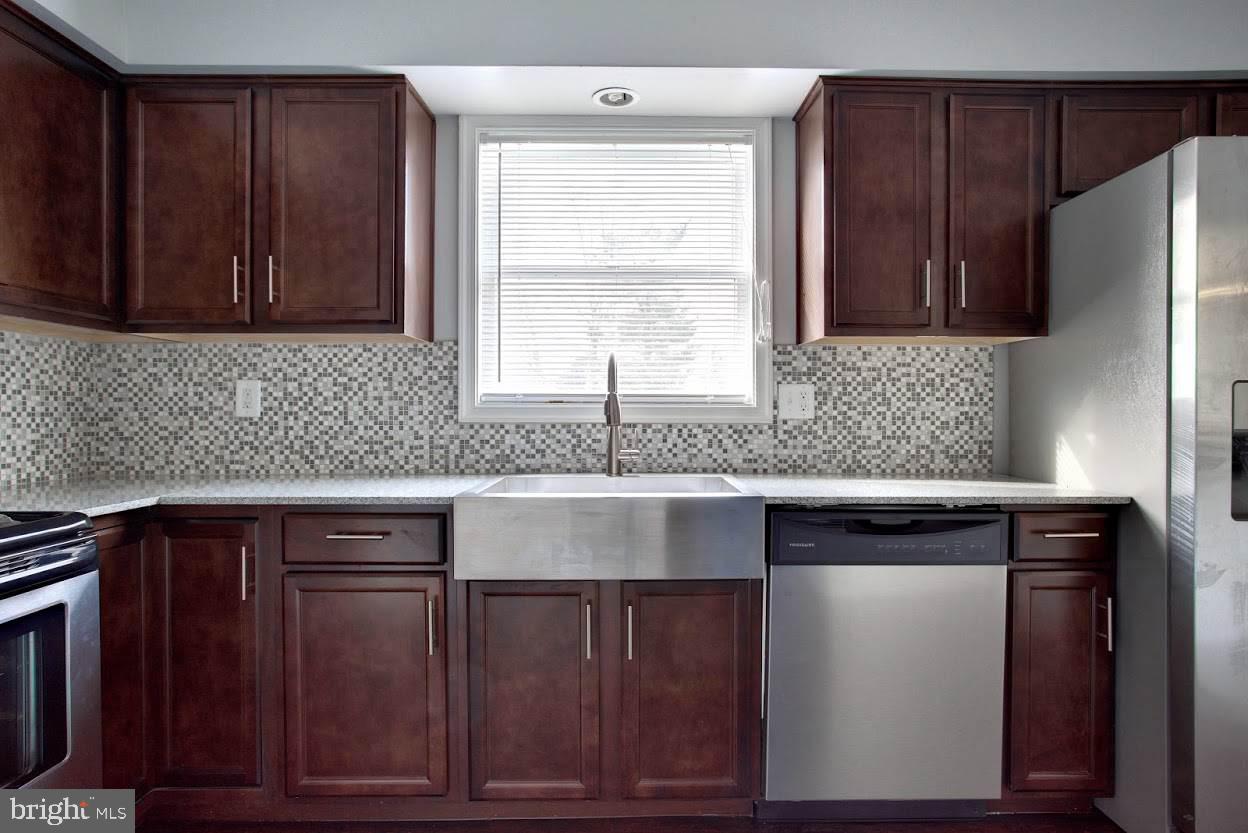 950 Haines Road York, PA 17402 - Photo 4 of 29 Gallery Image 4