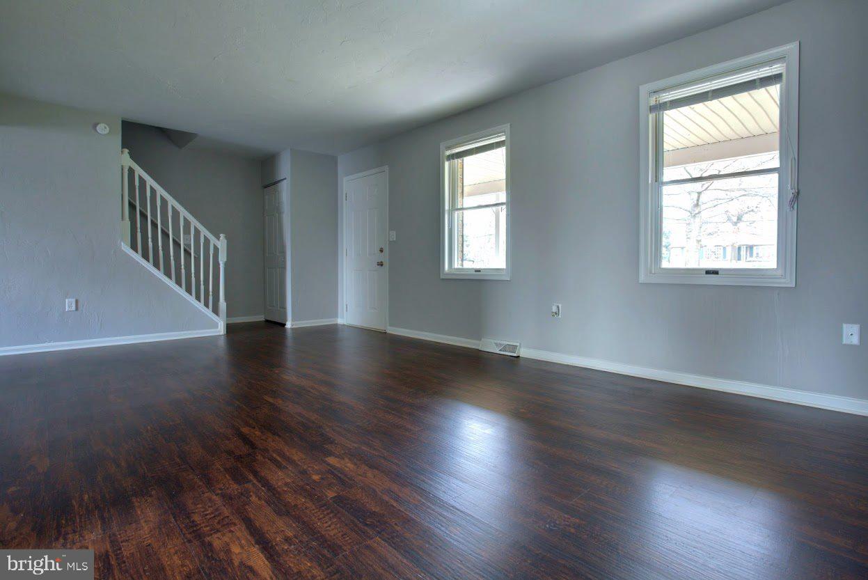 950 Haines Road York, PA 17402 - Photo 8 of 29 Gallery Image 8