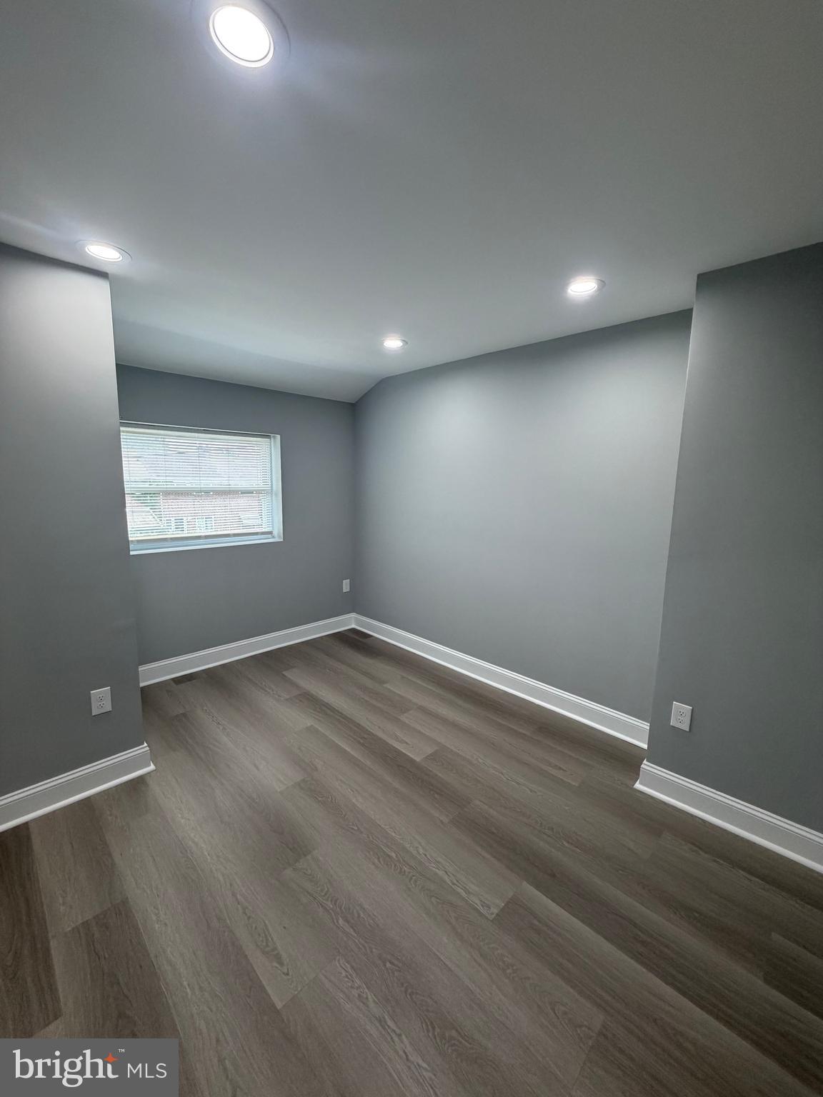603 Brisbane Road Baltimore, MD 21229 - Photo 19 of 46