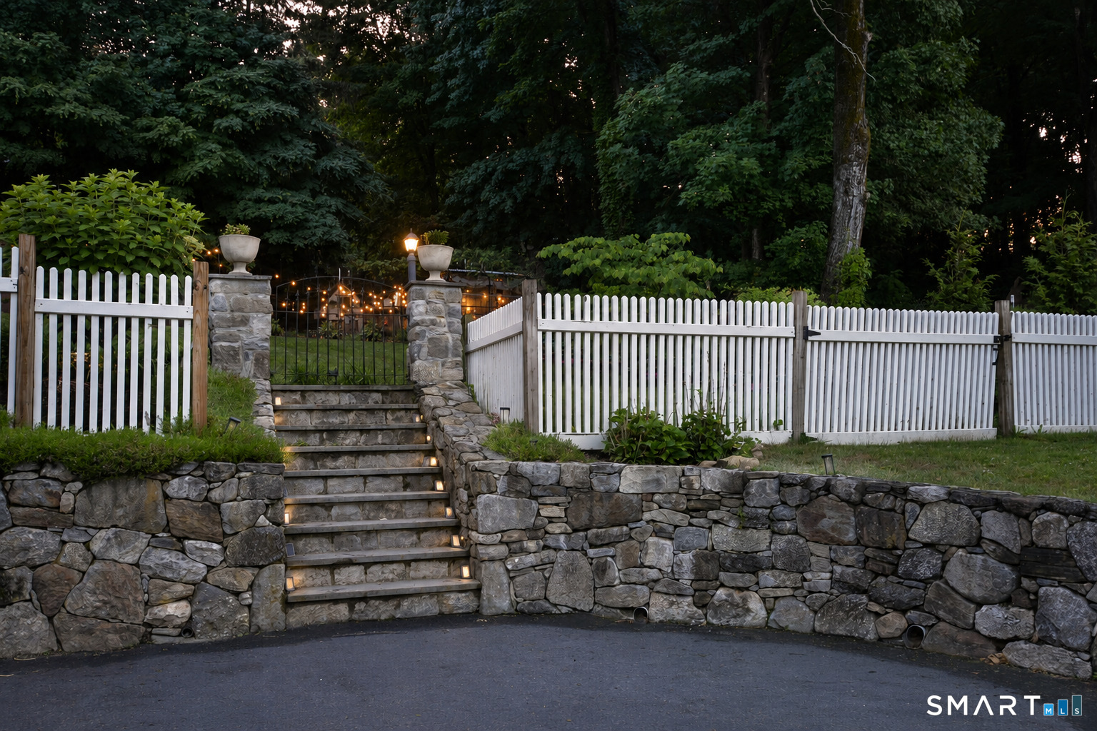 5 Hanover Road Newtown, CT 06470 - Photo 28 of 34