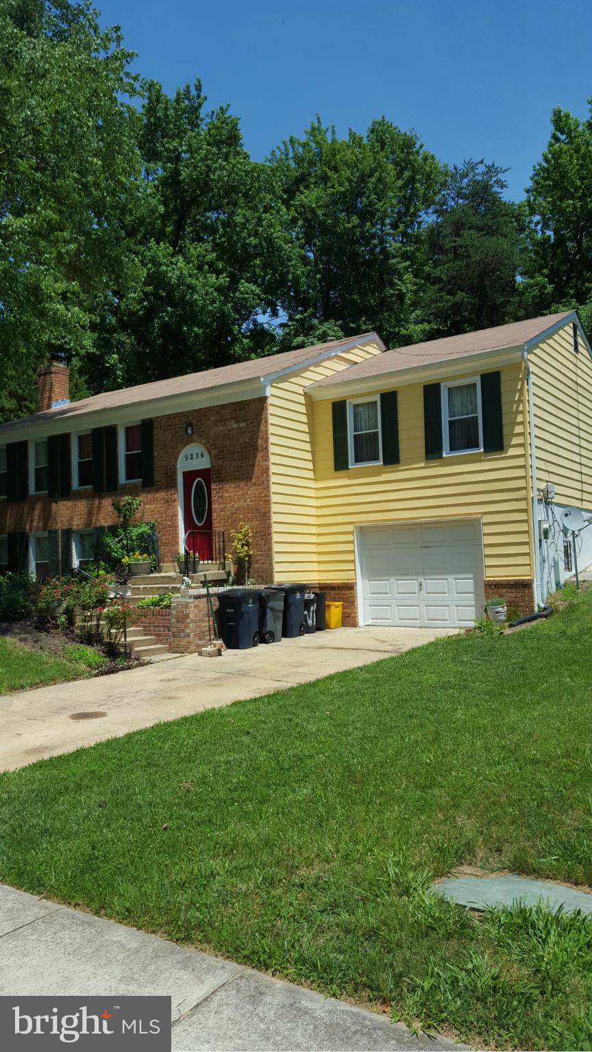 9206 Locksley Road Fort Washington, MD 20744 - Photo 1 of 23 Exterior (Front)
