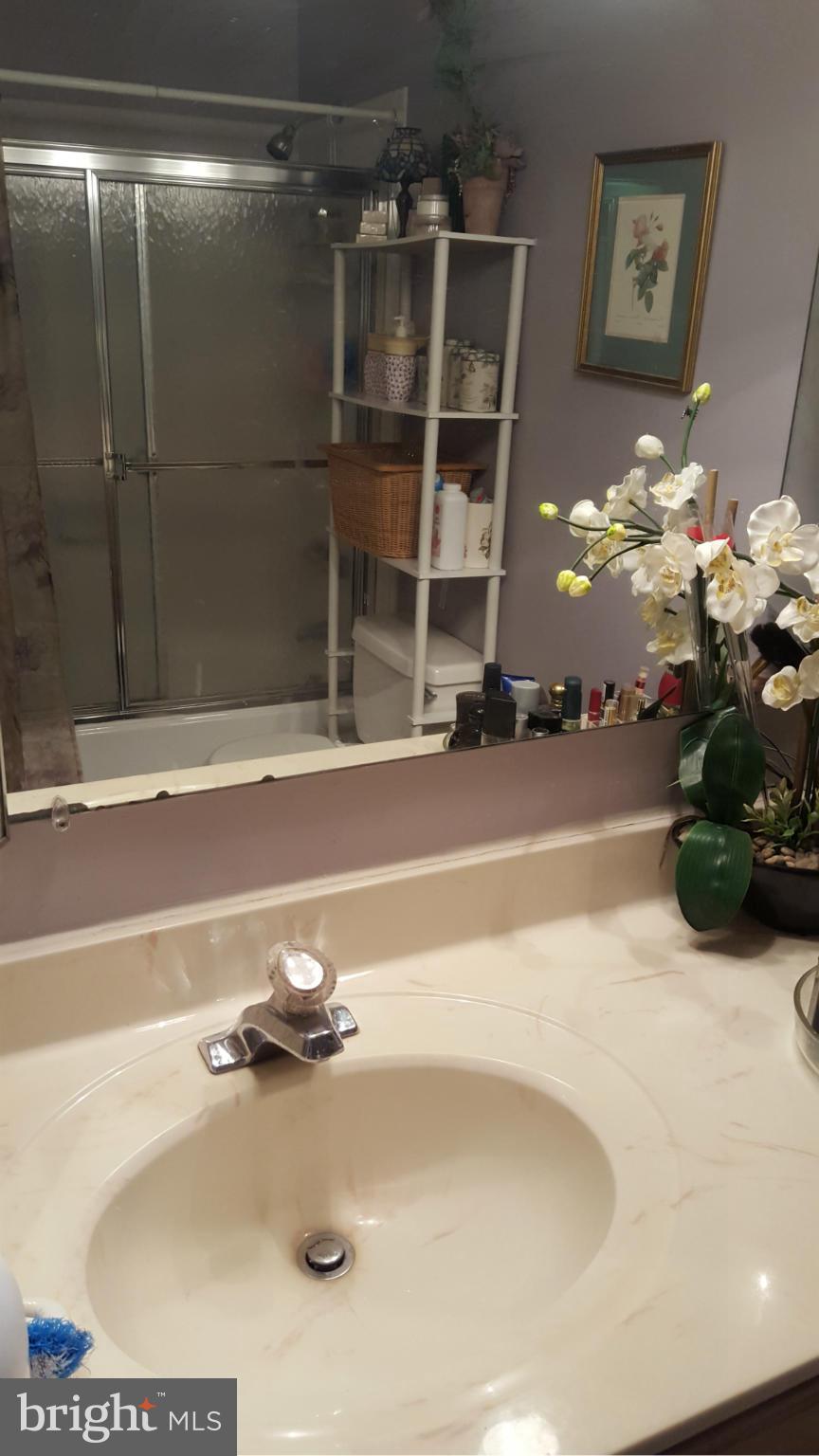9206 Locksley Road Fort Washington, MD 20744 - Photo 4 of 23 Bath