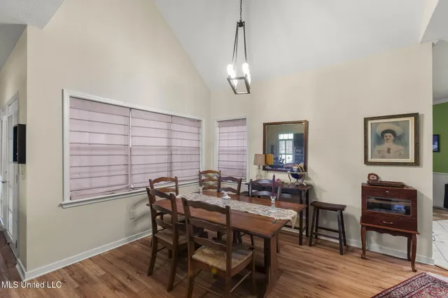 $395,000 | 243 Bayview Drive, Madison, MS 39110