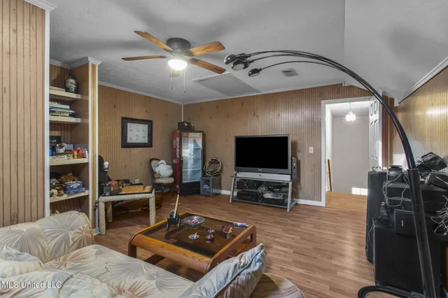 $395,000 | 243 Bayview Drive, Madison, MS 39110