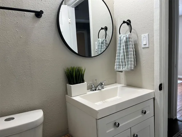 $1,500 | 2910 Lavender Street, Houston, TX 77026