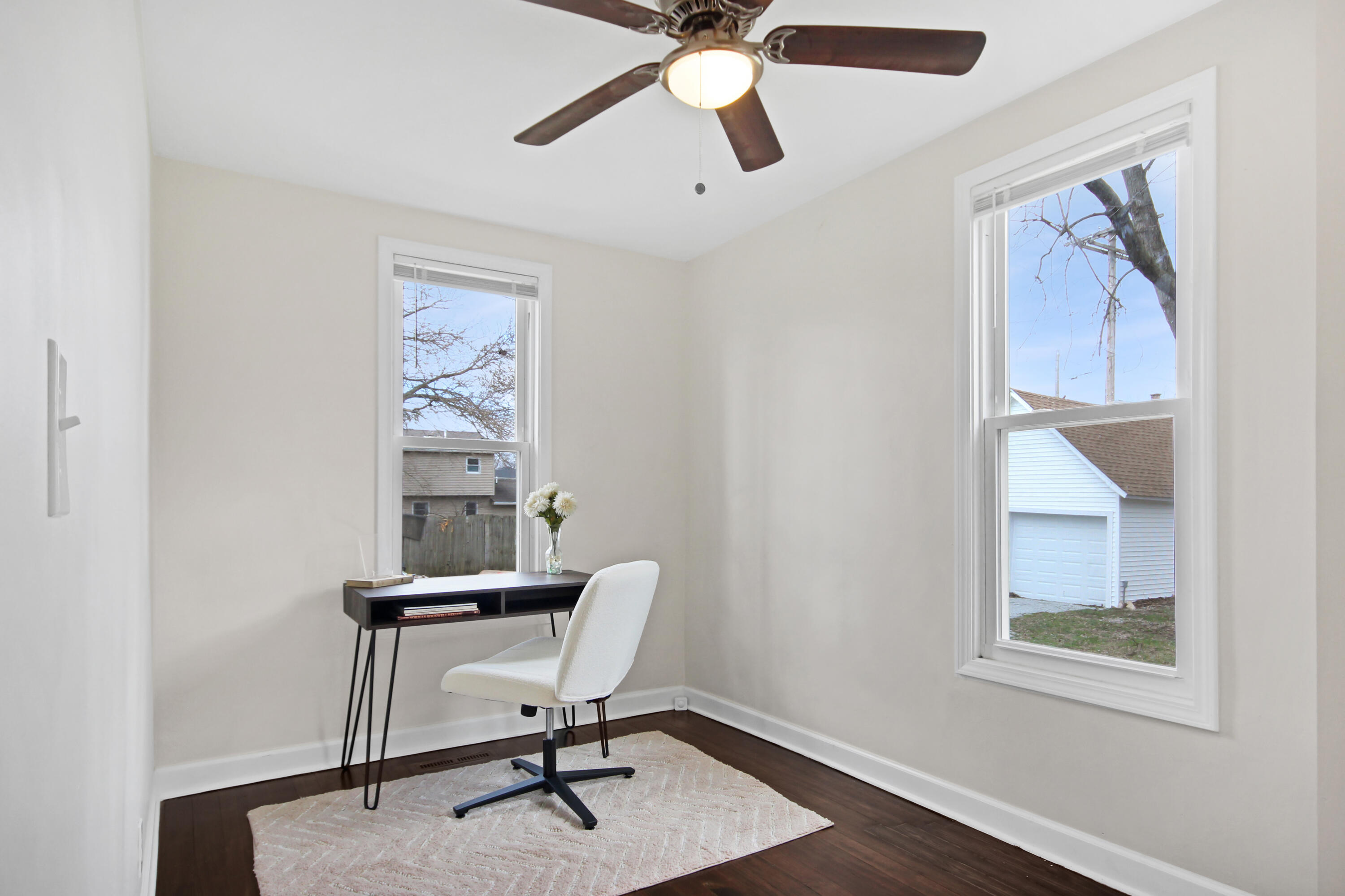 405 Institute Street Valparaiso, IN 46383 - Photo 10 of 17 a workspace with furniture and a window