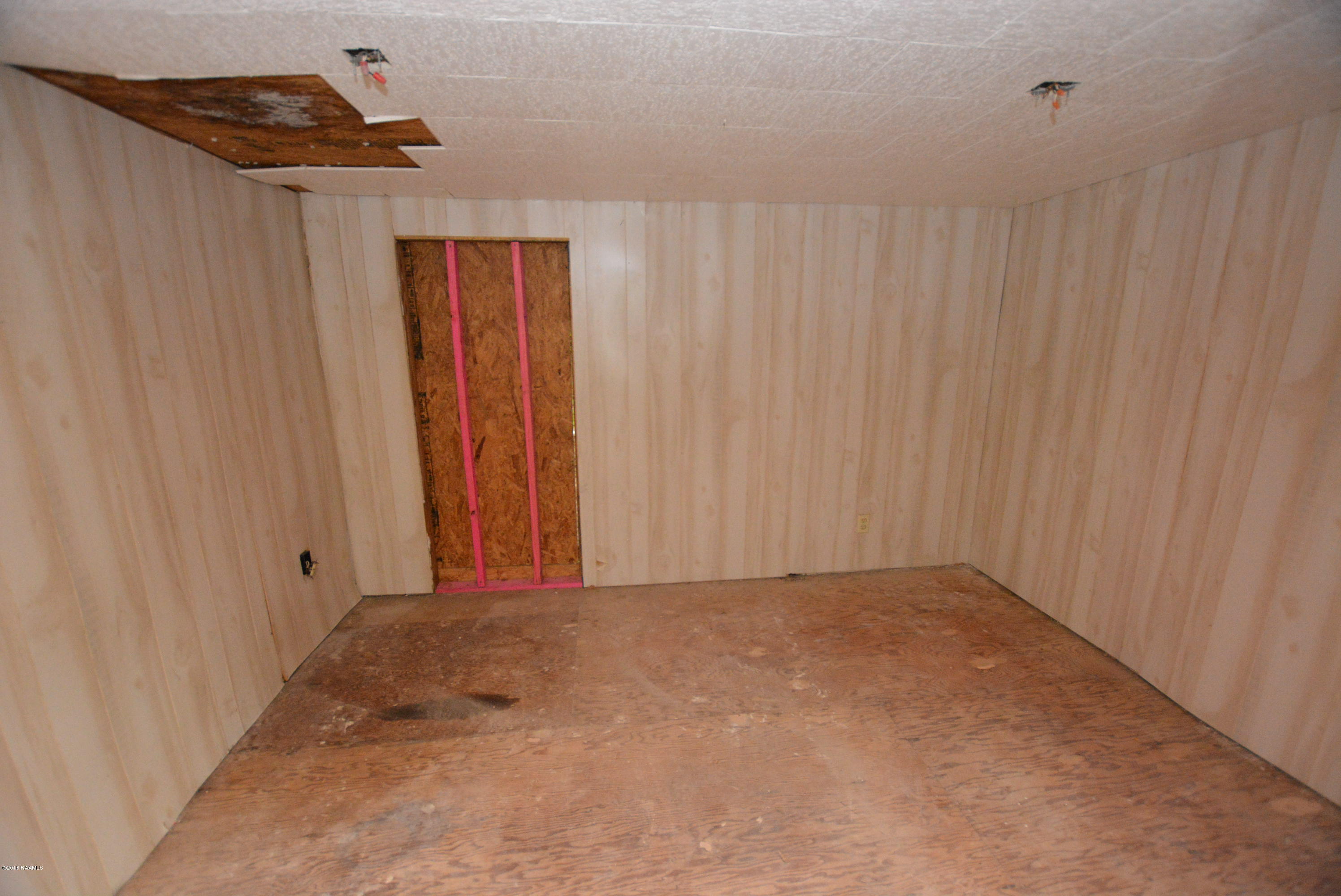 459 Iseringhausen Road Church Point, LA 70525 - Photo 11 of 13 Gallery Image 11