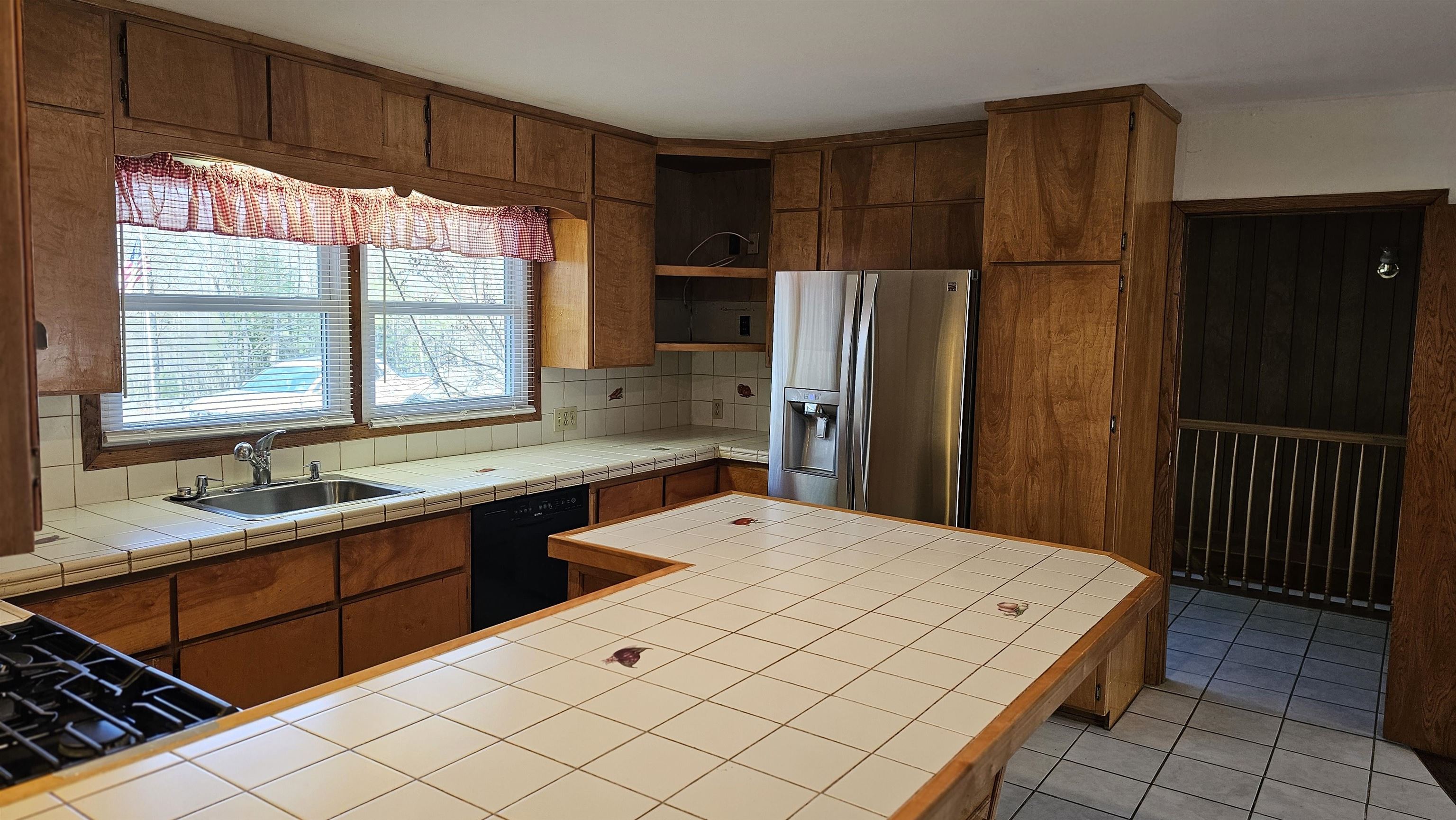 207 Hartshorn Road Barnstead, NH 03218 - Photo 11 of 31 Gallery Image 11