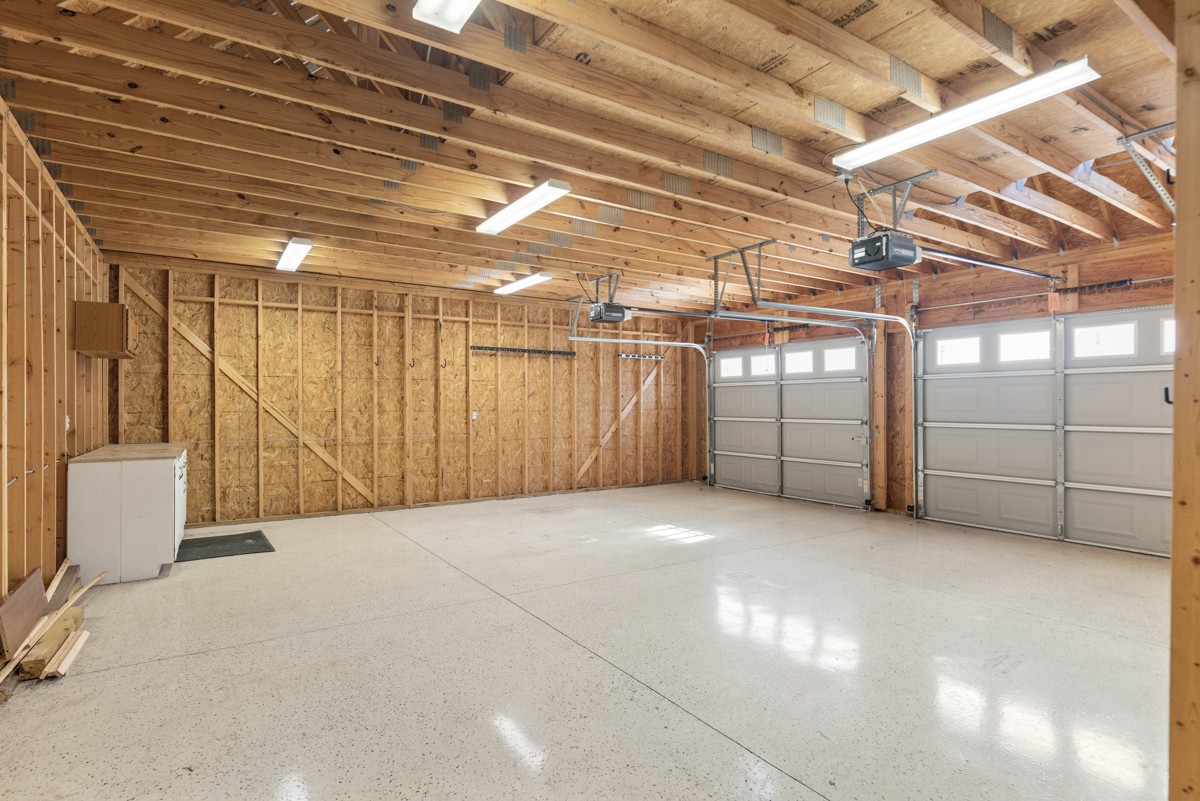 526 Calista Road White House, TN 37188 - Photo 24 of 29 a view of a garage