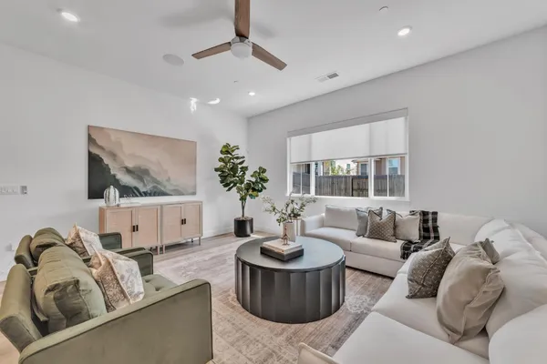 $899,000 | 3270 Gdn Ter Drive, Folsom, CA 95630