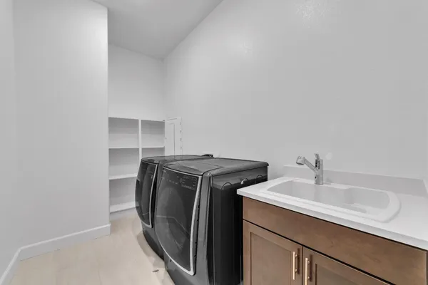 $899,000 | 3270 Gdn Ter Drive, Folsom, CA 95630