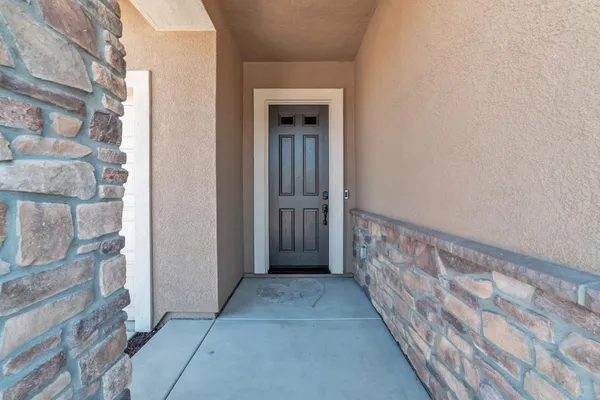 $899,000 | 3270 Gdn Ter Drive, Folsom, CA 95630