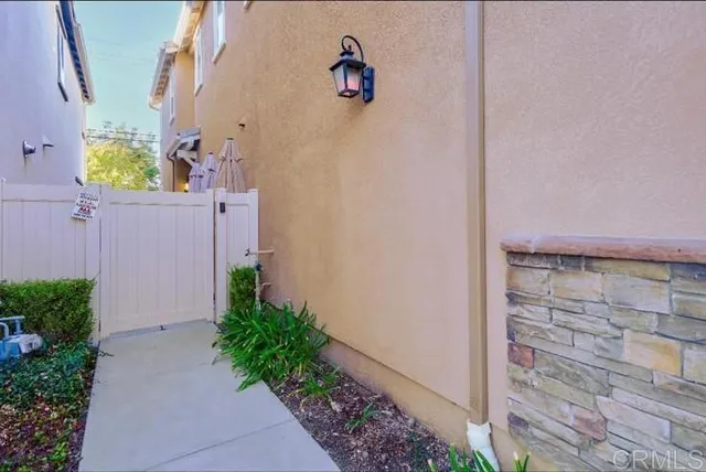 $750,000 | 12835 West Hemingway Drive, San Fernando, CA 91340