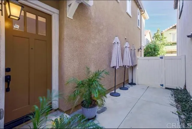 $750,000 | 12835 West Hemingway Drive, San Fernando, CA 91340